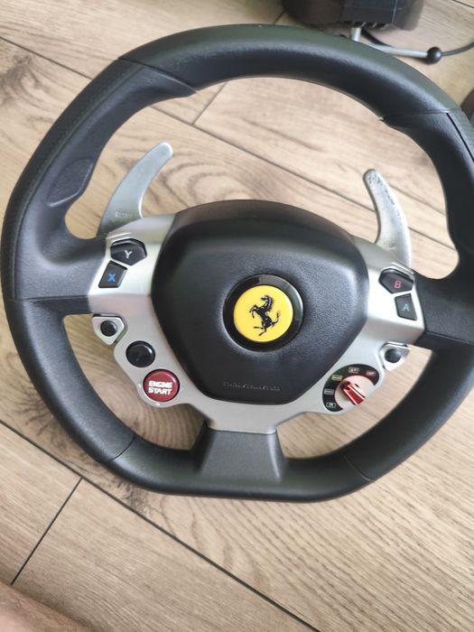 Zestaw Thrustmaster TX Ferrari 458