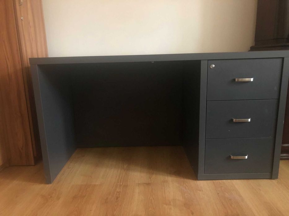 *!* biurko grafitowe , duże + kontener zamykany 140cmx75szer x76wys