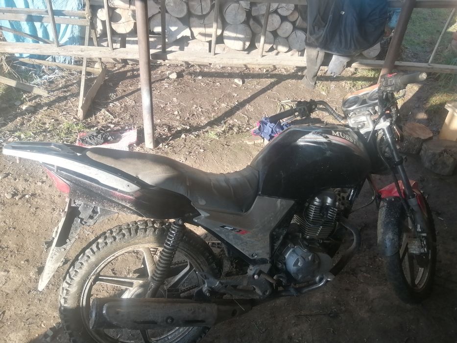 Мотоцикл Мустанг 150