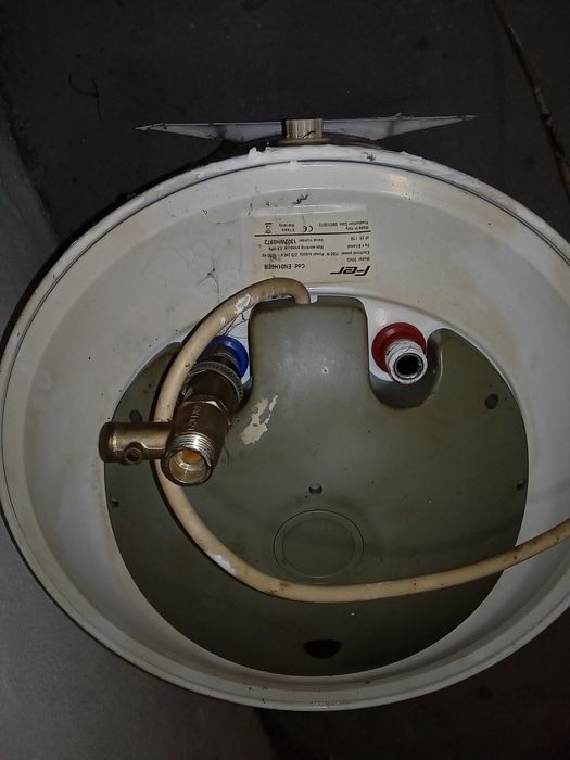 Używany bojler sprawny