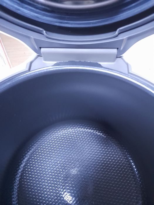 Мультиварка-скороварка Tefal Cook4me