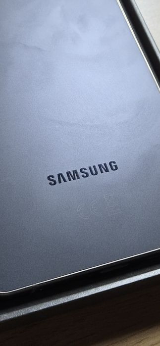 Samsung S25 ULTRA - Garantia 2028