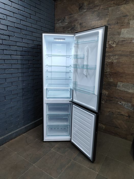 Холодильник Candy CCE4T620EB, система охолодження NoFrost,