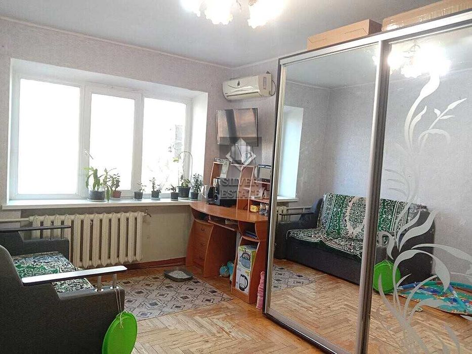 Продам 2-кімнатну квартиру в Шевченківському районі, вул. Корищенка