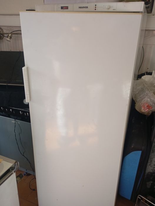 Vendo frigorífico arca congeladora em bom estado de conservação