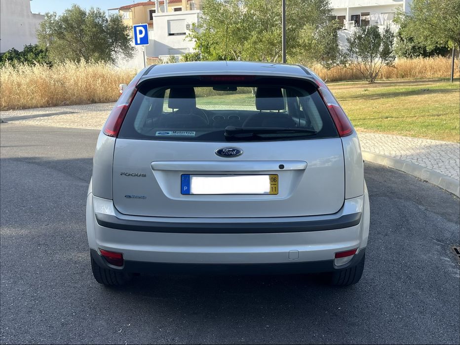 Ford focus poucos klm