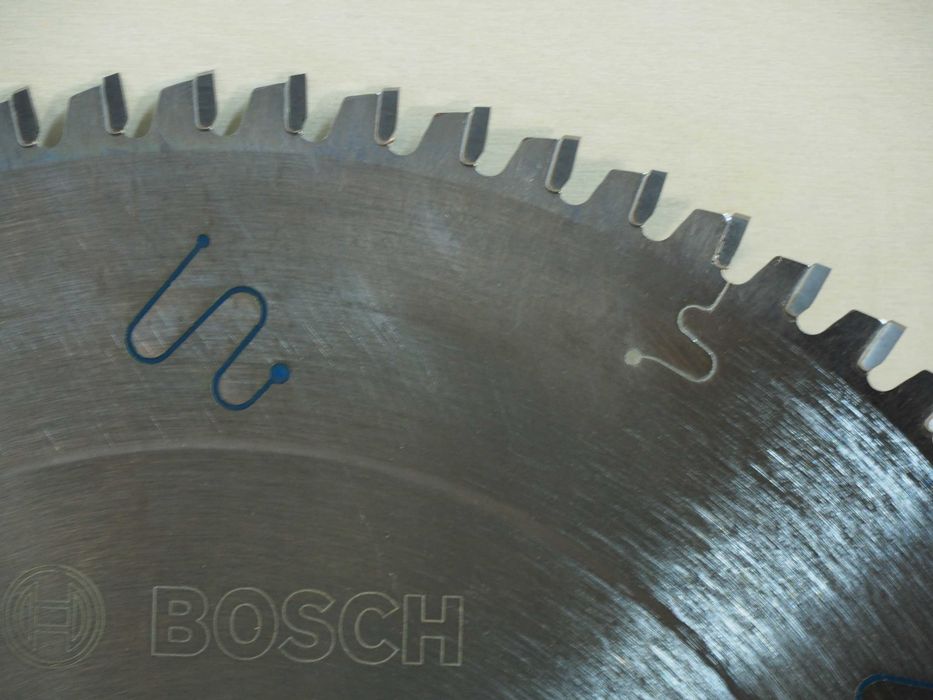 Tarcza pilarska pila BOSCH TOP PRECISION 305x30x2,3/1.8 -2,608,642,103