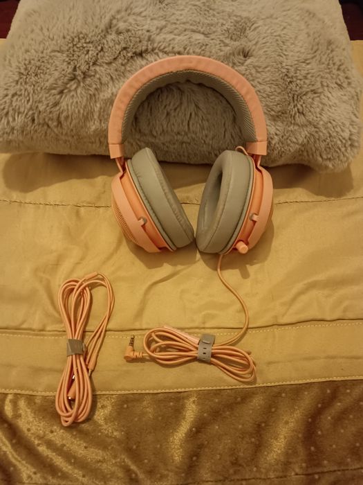 Auscultadores Gaming com Fio RAZER Kraken (Over Ear - QUARTZ) Rosa
