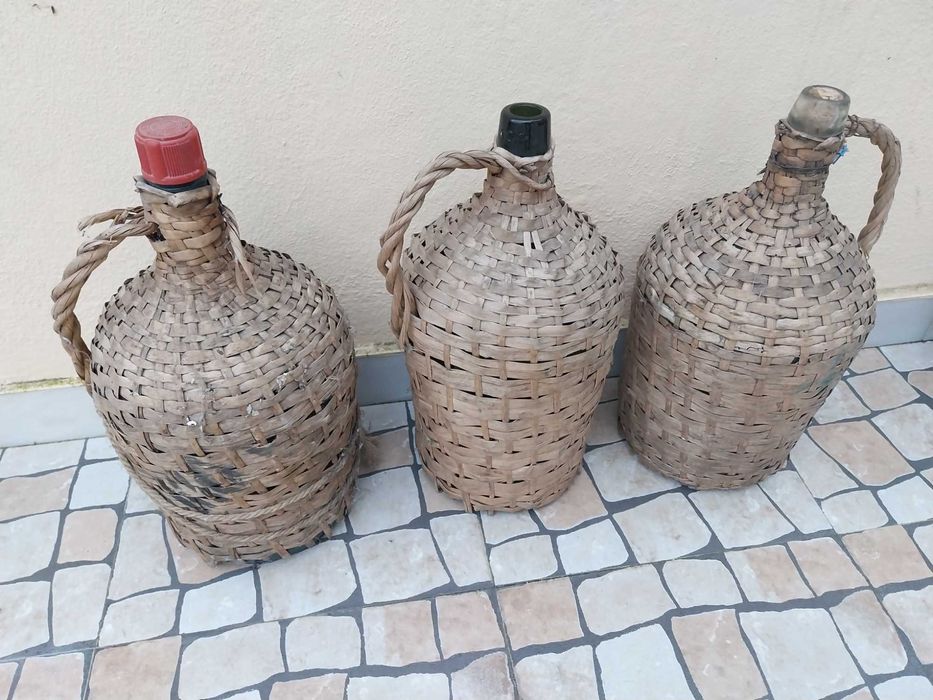 Garrafões em Vidro - Antigos