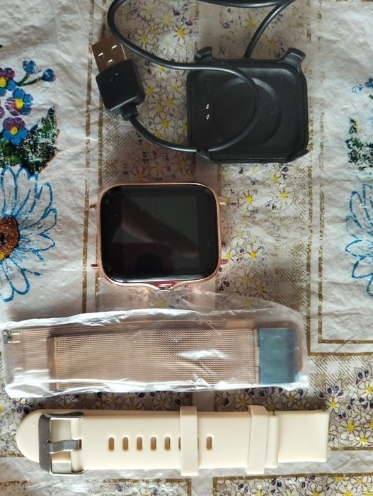 Смарт годиник. Новий.