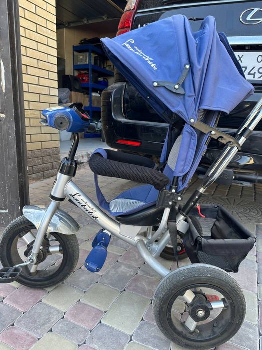 Детский велосипед трехколесный , с ручкой и крышей