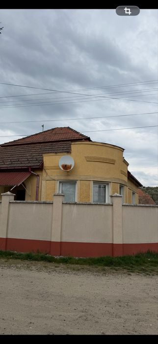 Продається будинок в Бене