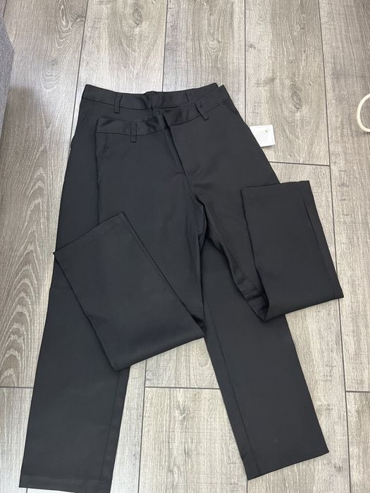 Нові класичні штани для дівчинки