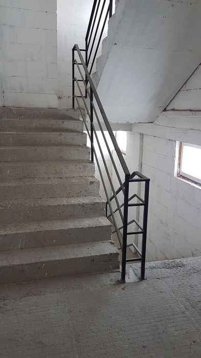 Продаж гаража в багаторівневому паркінгу Сузір'я біля готелю Турист