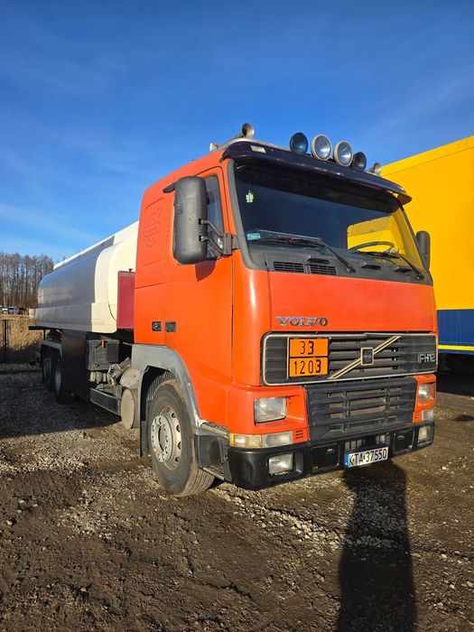 Volvo FH12