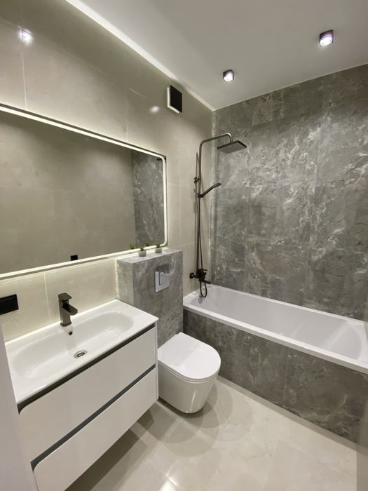 Продам шикарну квартиру з новим ремонтом