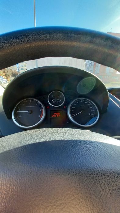 Vendo Peugeot 207 1.4 HDI — photo 5