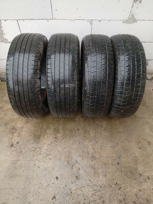 Продам  215/65/16 гуму