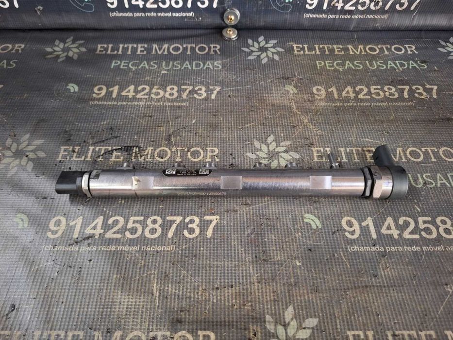 Régua de injeção usada BMW 318D 143CV N47D20C BOSCH 0445214182