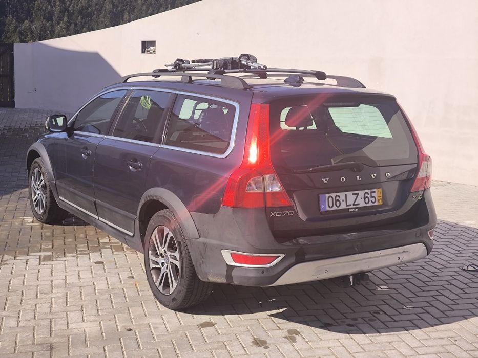 Volvo XC70 2.0 D3 163 cv – 2011 – Muito bom  estado