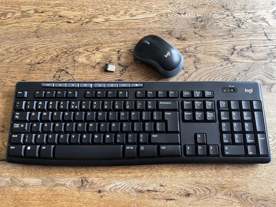 Zestaw Logitech, bezprzewodowa klawiatura i mysz