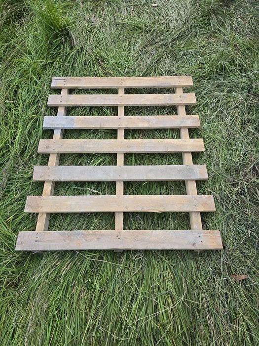 Palety drewniane po pustakach 120 x 100