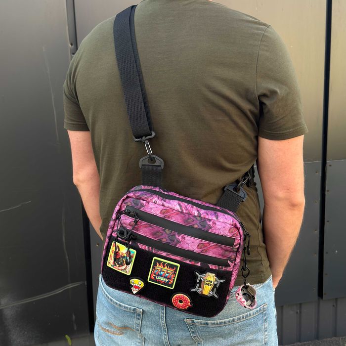 Женская сумка через плечо кросс боди / тактическая сумка мессенджер