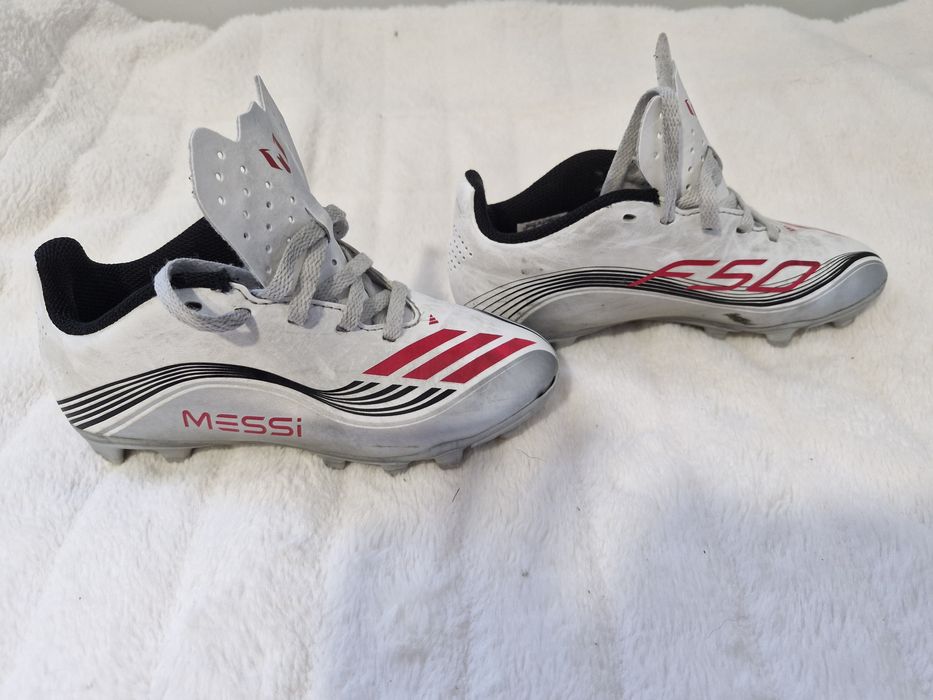 Chuteiras Adidas Messi criança 30