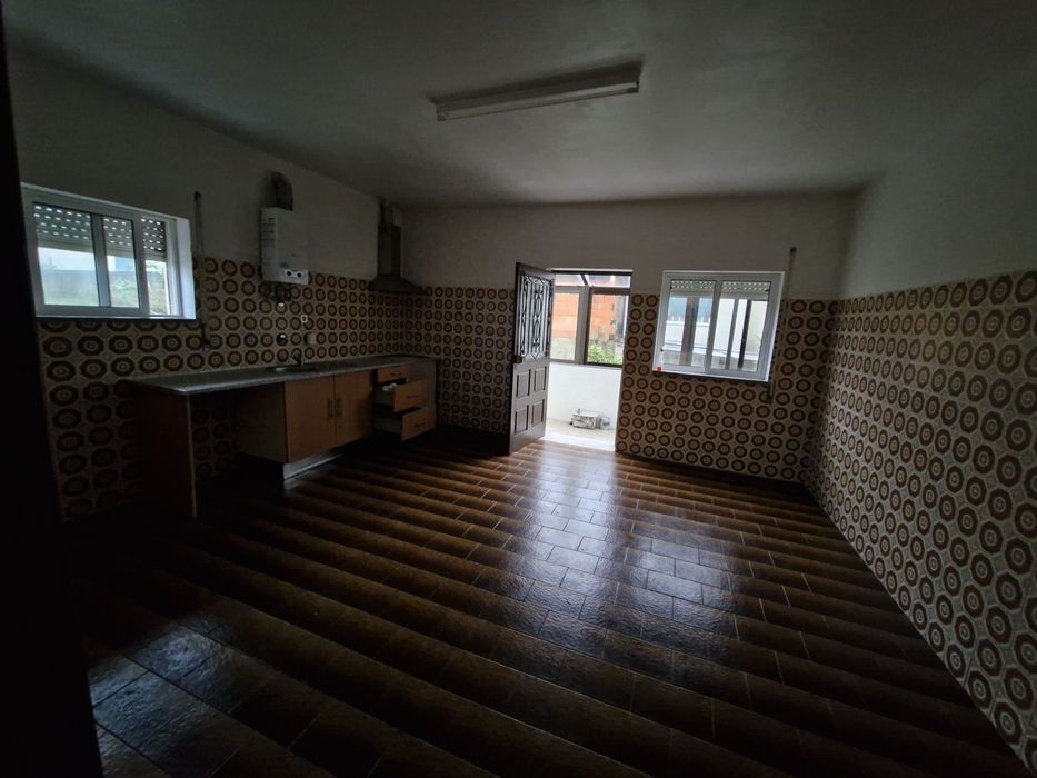 Imóvel T3 para arrendamento - Santo Tirso