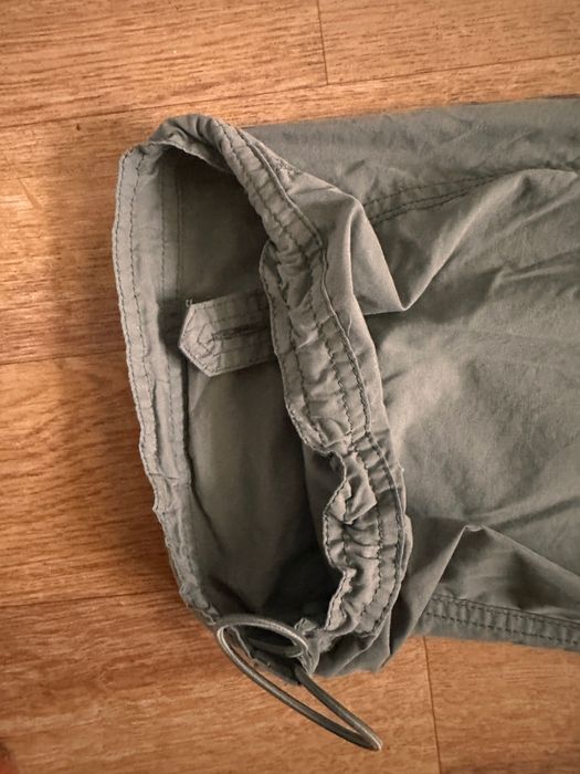 Штани Nike на затяжках