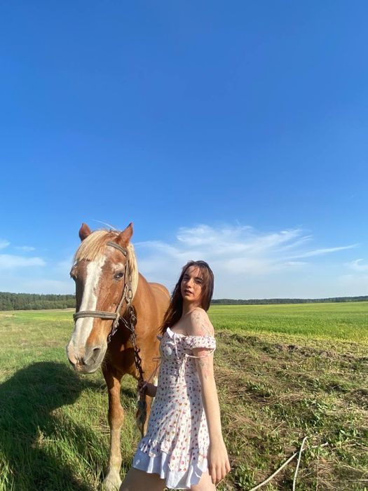 Плаття гарне для дівчаток
