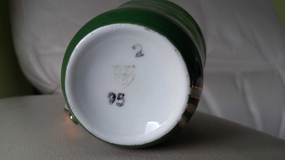 1960 r. Porcelanowa filiżanka z serwisu Ćmielów Krokus W. Potacki