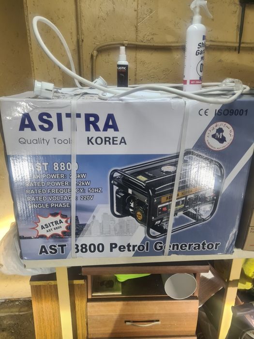 Продам новый бензогенератор