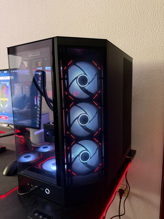 PC Gamer High-End – Ryzen 9 9950X3D + RTX 5090 ROG Astral OC