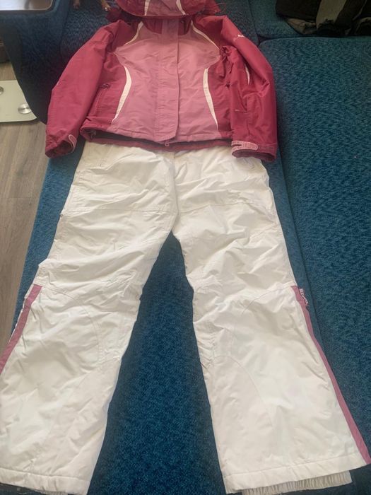 Женский лыжный костюм