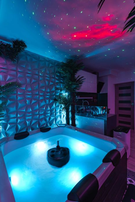 Domek Apartament Dwupoziomowy Love SPA Jacuzzi w pokoju kapsuła relaksacyjna możliwe śniadanie do pokoju strefa jacuzzi zewnętrzne grill rowery e-bike