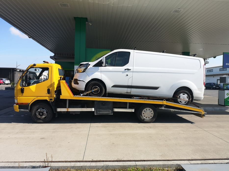 Transport Maszyn budowlanych Laweta Kraków i okolice