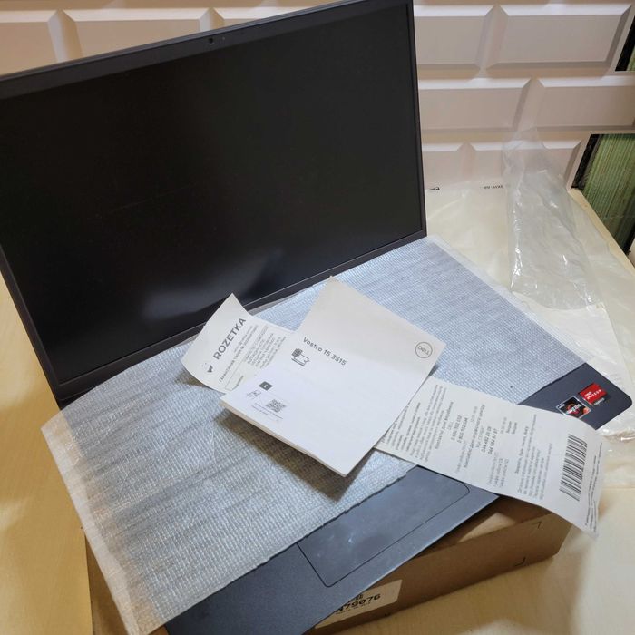 Ноут Ryzen 2022г батарея 6 часов полный комплект зарядка от павера