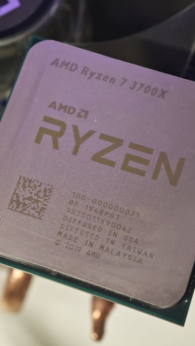 AMD RYZEN 7 3700X 8-core ( 3.6GHz-4.4GHz ) com cooler64738411390721121