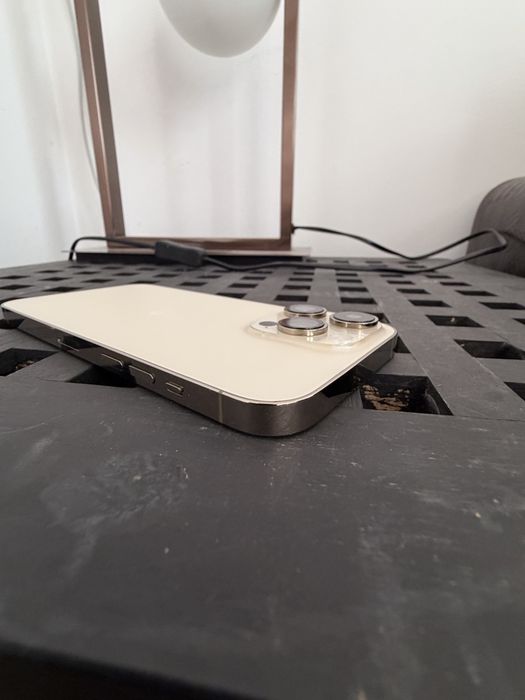 Iphone 14 pro max GOLD  128 gb
