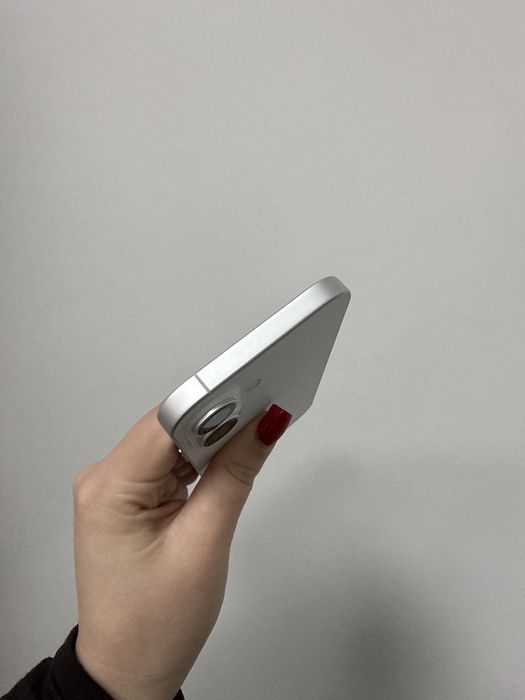 Iphone 17 white 255gb 100%