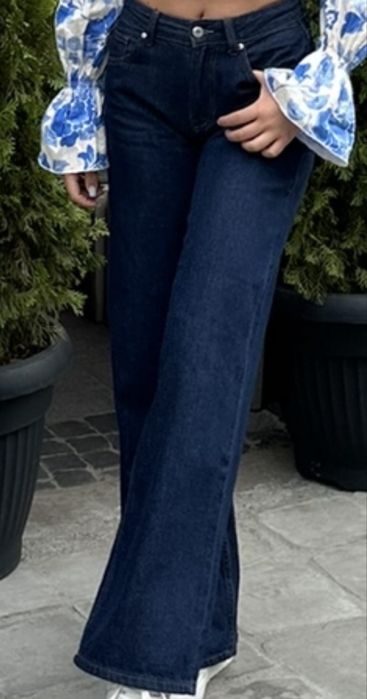 Джинси bershka темно сині