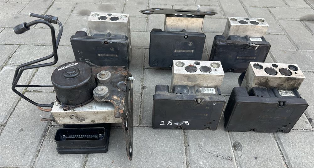 Блок ABS 2.5 1.9 дизель Volkswagen T5 2004 - 2010