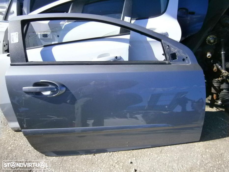 Porta Frente direita Opel Astra H GTC