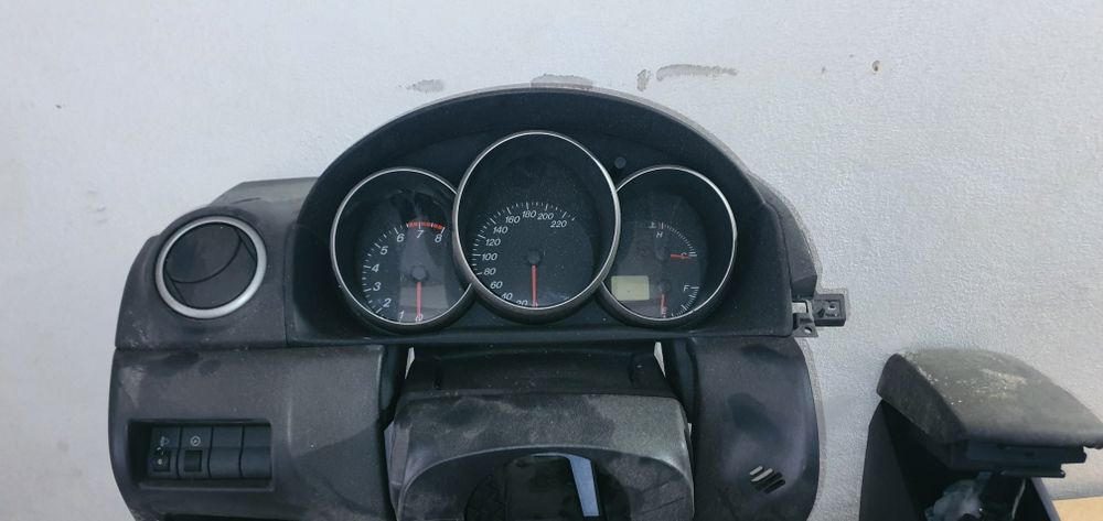 Mazda 3 varias pecas