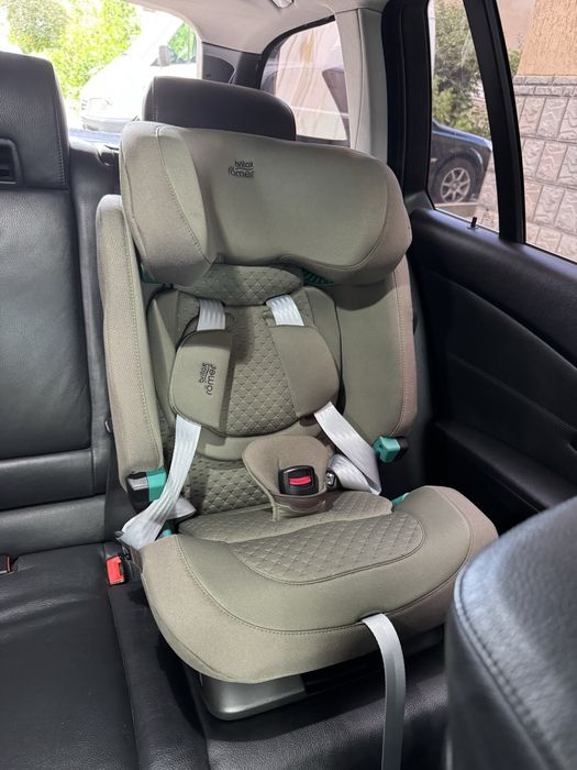 Автокрісло Britax Römer ADVANSAFIX PRO 2025 (LUX / Urban Olive)