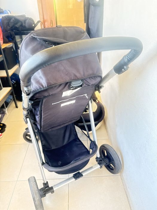 Carrinho de bebé Pierre Cardin