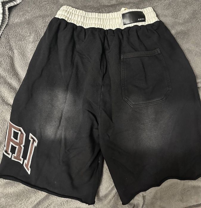 Amiri Shorts (M) | Amiri Шорти (М)