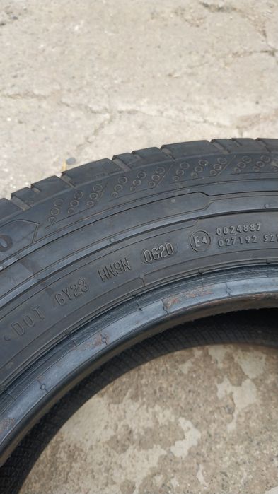 Шини грузові Continental ContiVanContact 200 205/65 R16C