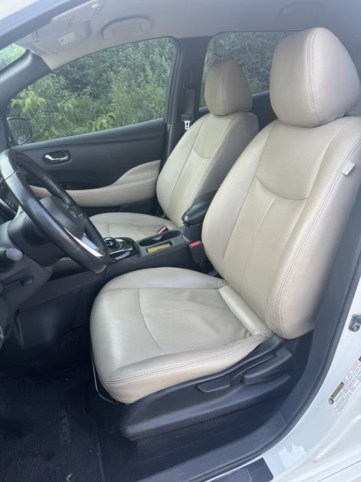 Nissan Leaf SV  2019  42kwt авто в Украіні з США